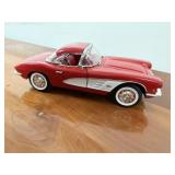 Ertl Die Cast 1961 Chevy Corvette
