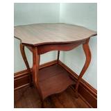 Table & Stand