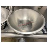 LOT - S/S MIXING BOWLS