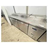 WOW!!  ENTREE' 94' PIZZA PREP COOLER