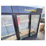 TRUE GDM-49 MERCHANDISING REFRIGERATOR