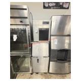 COMMERCIAL ICE MAKER W/ BIN