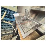 NICE!  HEAVY DUTY HAND SINK W/ FAUCET