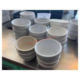 LOT - WHITE BOWLS / CUPS