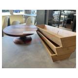 LOT - BAMBOO TRAYS & PEDESTAL