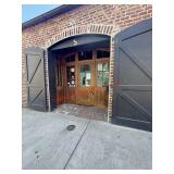 LOTS OF LOCATION PICTURES !!!  PLEASE LOOK