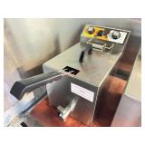 ELECTRIC FRYER W/ LID - 120 VOLT - WORKING