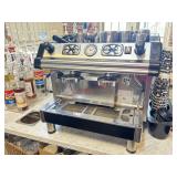 WOW !!!!  DUAL ESPRESSO MAKER W/ S/S PITCHERS