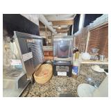 VITAMIX BLENDER W/ SOUND SHIELD