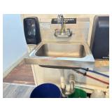 KROWNE S/S HAND SINK