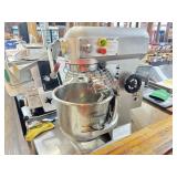 VEVOR 12 QUART MIXER - WORKING