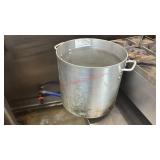 30 QT STOCK POT W/ LID