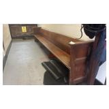 NEAT !!  WOODEN CHURCH PEW