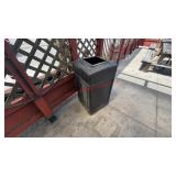 PLASTIC TRASH RECEPTICLE