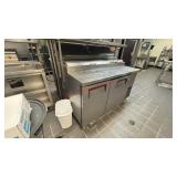 TRUE TPP-67  PIZZA PREP W SHELF