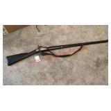 RIFLE W/ BAYONET & STRAP