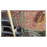 HAND TRUCK W/ SOLID TIRES
