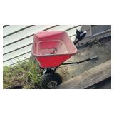PULL-BEHIND SPREADER