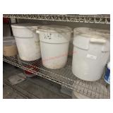 LOT - 22 QT CAMBRO STORAGE CONTAINERS