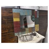 LOT - DECORATIVE MIRROR, AND DECOR ITEMS