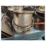 LOT - ASSORTED ALUMINUM POTS