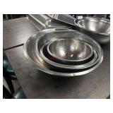 LOT - ASSORTED S/S BOWLS & COLLANDER