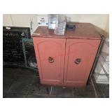 VINTAGE - WOODEN CABINET