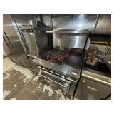 NEAT UNIT!  GARLAND RANGE W/ GRIDDLE & CONV OVEN