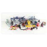 Large Lot of Vintage PREDATOR Action Figure Toys