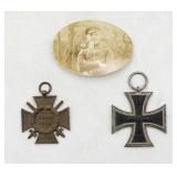 WWI German Iron & Hindenburg Cross Medals w/ Photo