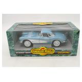 1998 ERTL 1/18 1961 Chevrolet Corvette Die Cast
