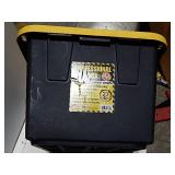 Tote 27Gal. Professional Box w/ Lid