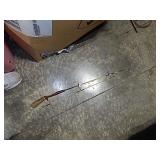 Vtg Shakespeare Sportfisher 2pc-White