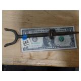 VTG Old Brass Rifle Stand RARE