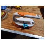 Cleaning Brush-Fairly Stiff Bristles