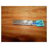 Box Cutter w/ Replaceable Blade