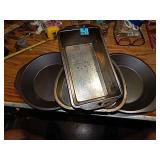 Baking Cake Pans-2 Round, 1 Heart & 1 Loaf