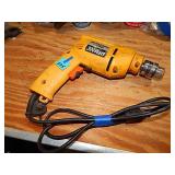 Corded Reversible Drill & Chuck WORKS