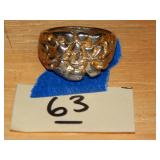 Gold Tone Nugget? Flower? Looking Ring Sz 11