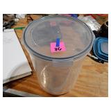 Round 3L Storage Container w/ Locking Lid