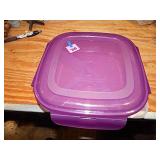 Divided Lunch Container-Plastic w/ Locking Lid