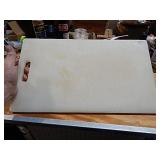 Plastic Cutting Board 17' x 10'