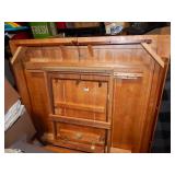 Bar Table w/ 6 Chairs-Butterfly Leaf Center