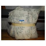 Duvet w/ 2ct Shams Sz Queen