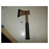 Survival Hatchet-Head Comes Off For Saw