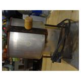 Lee Lead Melter
