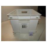White Crate 7' x 8' x 5ï¿½' Deep