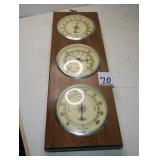 Vintage Weather Station