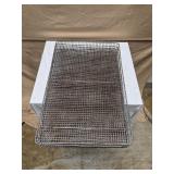 SS WIRE MESH TRAYS