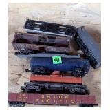 Vtg Model Train Freight Cars